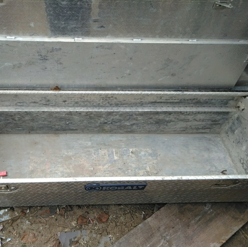 Tool box - Picture 2 of 2
